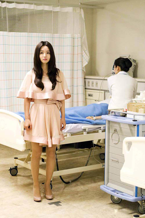 Rung động cái chết và tình người trong "49 ngày" - 3