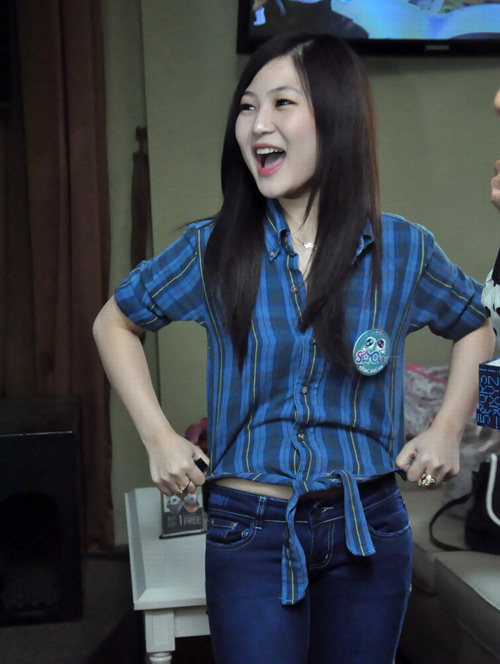 Thu Minh mừng sinh nhật cùng 14 "đứa con" - 16