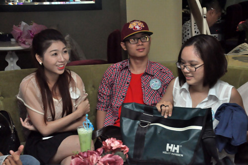 Thu Minh mừng sinh nhật cùng 14 "đứa con" - 5