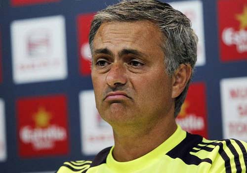 HOT: HLV Galatasaray “nắn gân” MU - 2