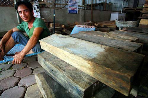 Cận cảnh chợ bán "vàng mun" ở Bắc Ninh - 7