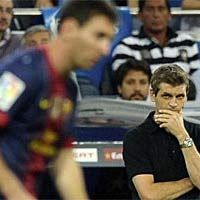 Bóng đá - Barca: Đôi chân Messi, cái đầu Tito