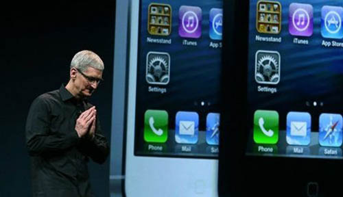 Cổ phiếu Apple lập đỉnh 700 USD nhờ iPhone 5 - 1