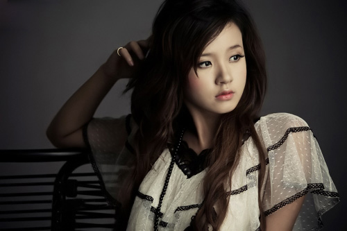 "Truy" nhan sắc sao từ chứng minh thư - 20