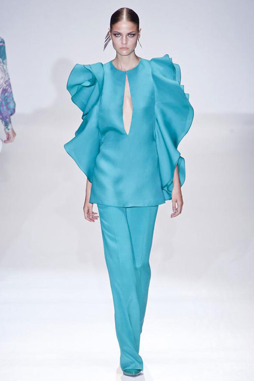 Milan FW: Gucci loay hoay tìm "thuốc nổ" - 6