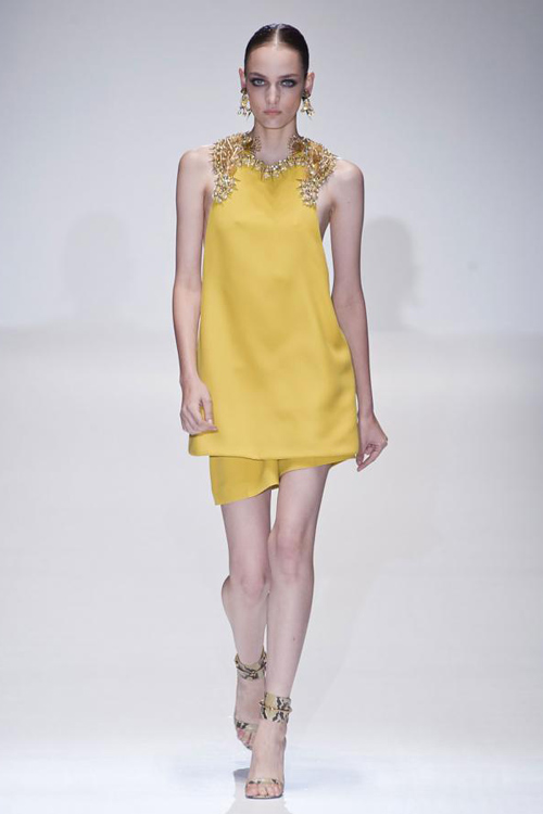 Milan FW: Gucci loay hoay tìm "thuốc nổ" - 4