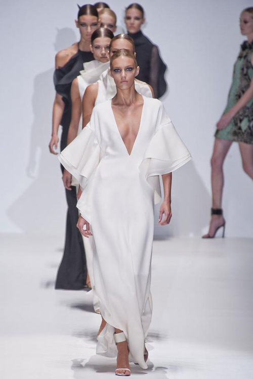 Milan FW: Gucci loay hoay tìm "thuốc nổ" - 15