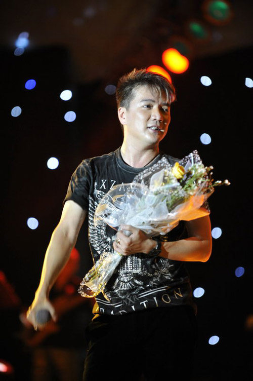 Mr. Đàm, Hà Hồ hát không cát xê - 4