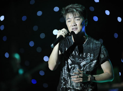 Mr. Đàm, Hà Hồ hát không cát xê - 5