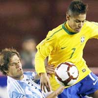 Bóng đá - Brazil - Argentina: Neymar tỏa sáng
