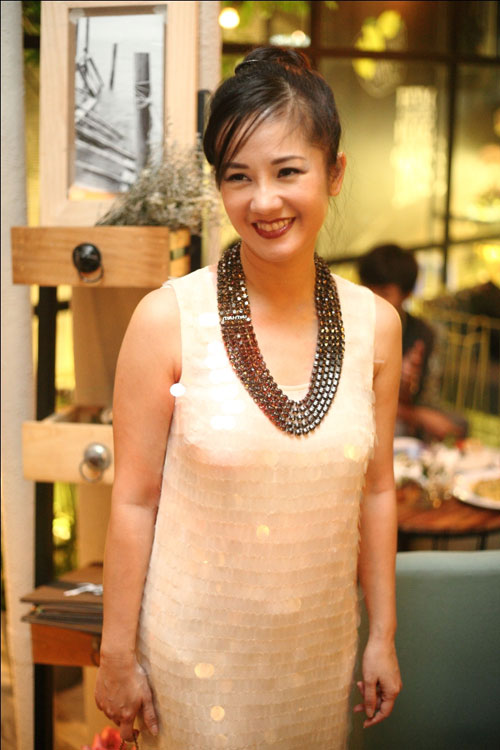 Mai Phương Thúy lững lờ tóc rối - 4