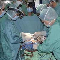 Sức khỏe đời sống - Cấy ghép tử cung từ mẹ sang con gái