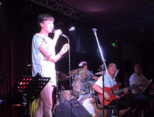 Học trò Thu Minh, Trần Lập hăng say tập hát - 9