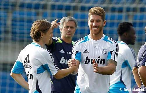 Ramos đã biết “sợ” Mourinho? - 1