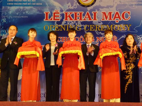 Techmart 2012 chính thức khai màn - 4