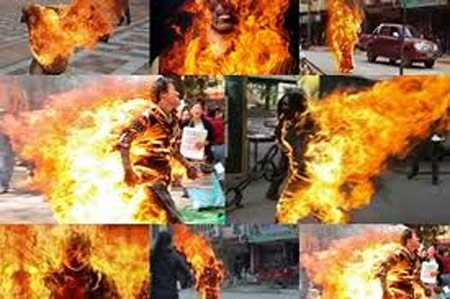 Gặp kẻ thiêu mẹ và 10 người trong họ - 2