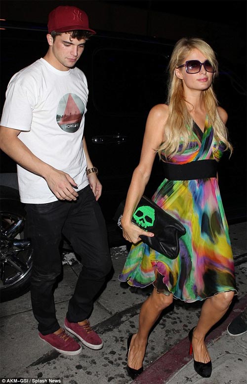 Paris Hilton xúc phạm giới thứ 3 - 3