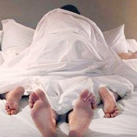 Tin tức trong ngày - Truy nguồn gốc tin bố chồng dính con dâu