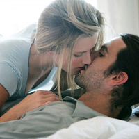 Bạn trẻ - Cuộc sống - Vợ đi "đám cưới" trong nhà nghỉ