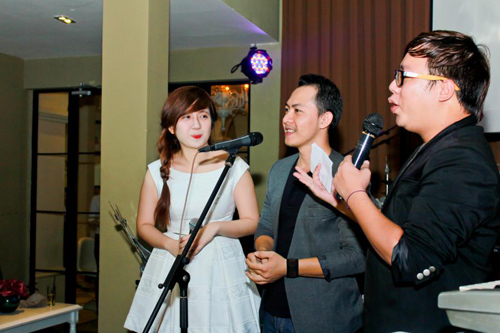 Mẹ Võ Trọng Phúc đóng MV cho con trai - 2