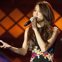 Sao ngoại-sao nội - Thí sinh chuyển giới khóc vì "Trò đùa của tạo hóa”