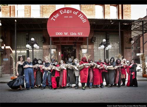 Rắn dài 7,62m lập kỷ lục thế giới - 3