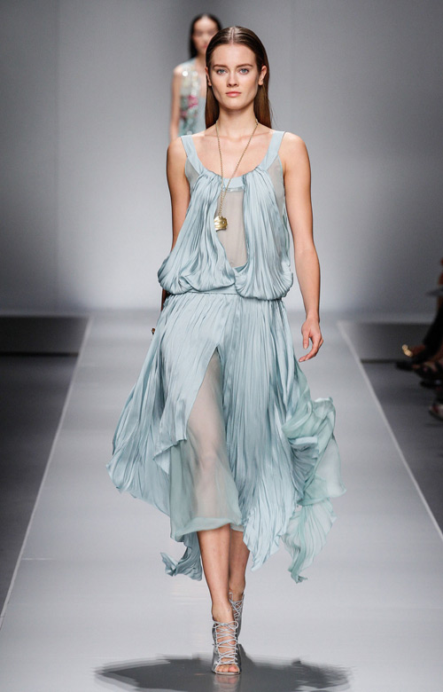 Ngất ngây với thiên thần gợi cảm ở Milan - 9