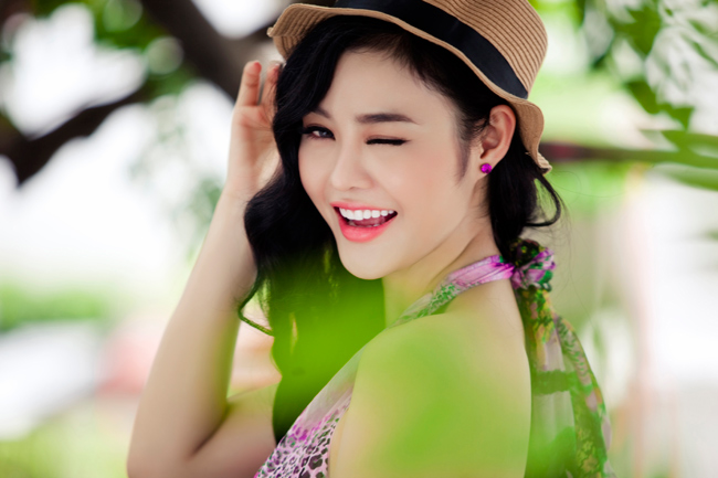 Julia Hồ gợi cảm trong sắc thu - 3