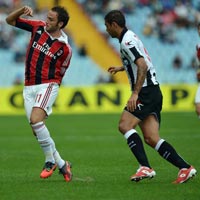 Bóng đá - Udinese - Milan: Chưa qua cơn bĩ cực