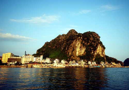 Đến Hạ Long ngắm kỳ quan thế giới - 5