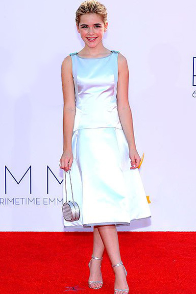 Mỹ nhân khoe thân hình rực lửa tại Emmy - 11