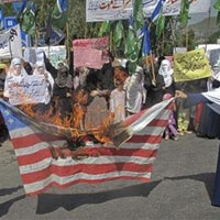 Tin tức trong ngày - Treo thưởng giết nhà làm phim chống Hồi giáo