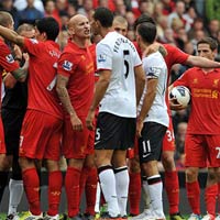 Bóng đá - Liverpool thua MU: Trả giá vì sai lầm