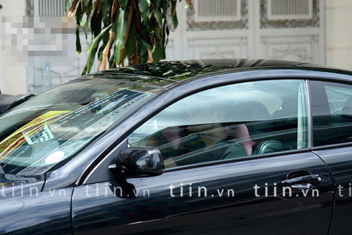 Minh Hằng sắm mui trần Lexus IS 250C - 6