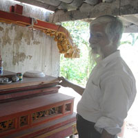 Tin tức trong ngày - Người an táng hơn nửa vạn hài nhi