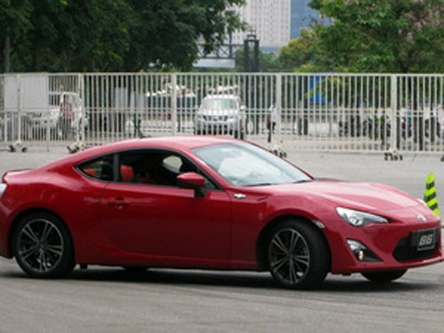 Toyota sẽ tạo nhiều bất ngờ ở triển lãm ôtô VN 2012 - 1