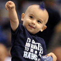 Adam thuộc dân tộc nào? - 2