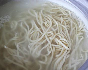 Mì mực Hàn Quốc cay nóng dễ nghiền - 8