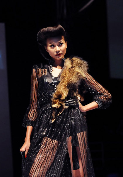 Thanh Hằng "gặp nạn" vì... lông chồn - 5