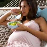 Sức khỏe đời sống - Chuyện mang thai sinh nở - xưa và nay