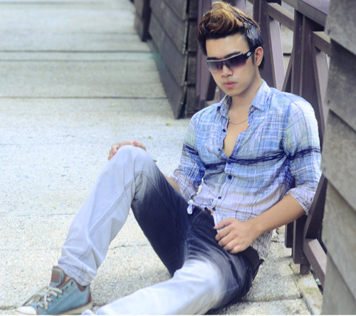 Chỉ cần một chiếc áo xanh! - 2