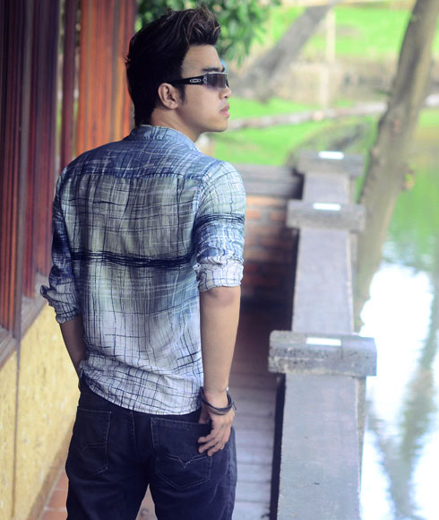 Chỉ cần một chiếc áo xanh! - 3