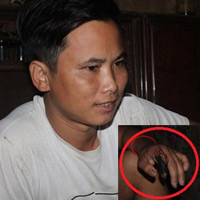 Tin tức trong ngày - Suýt bỏ mạng vì "rắn thần"