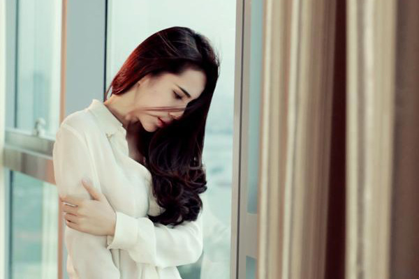 Sao khoe cơ thể sexy trong MV ca nhạc - 8