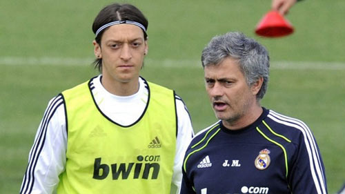 Real Madrid: Bài toán Ozil - 2