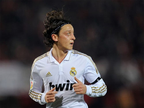 Real Madrid: Bài toán Ozil - 1