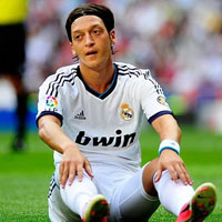 Bóng đá - Real Madrid: Bài toán Ozil