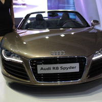 Ô tô - Xe máy - Chi tiết siêu xe Audi R8 Spyder tại Triển lãm