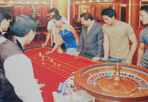 Vẫn cấm người Việt vào casino - 1