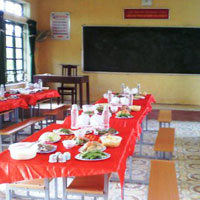 Tin tức trong ngày - HS nghỉ học vì đám cưới con cán bộ xã